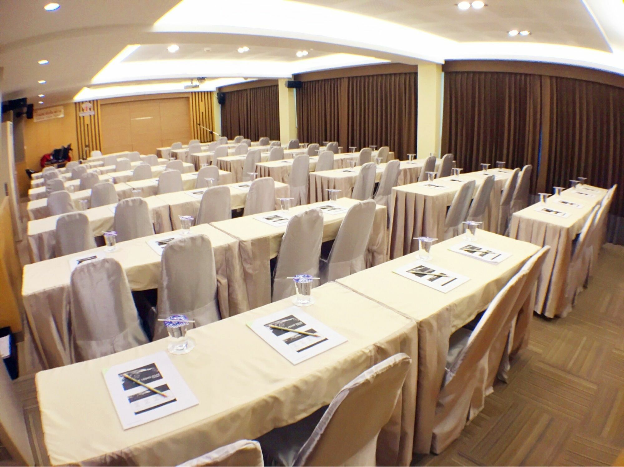 Hotel Tubtim Siam Suvarnabhumi