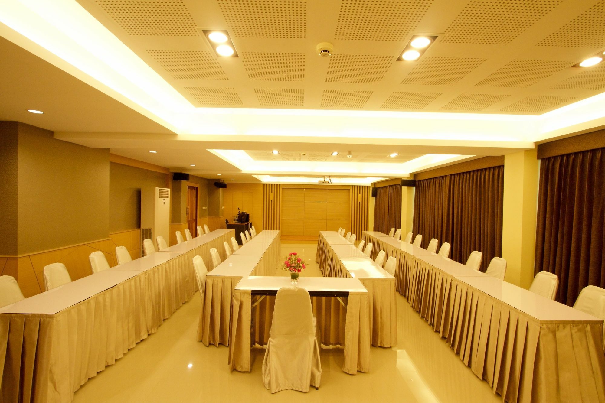 Tubtim Siam Suvarnabhumi 4*